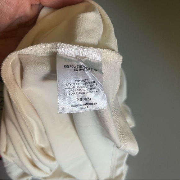 Disney Star Wars Girls 4/5 Yoda White and Green Christmas Dresses 2pc NWT - Picture 9 of 9